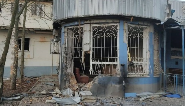 Injury toll in morning shelling of Kherson rises to 11