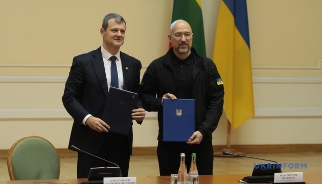 Ukraine, Lithuania sign joint statement following intergovernmental consultations