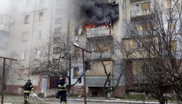 Ворог ударив по Херсонщині з артилерії та дроном, троє поранених