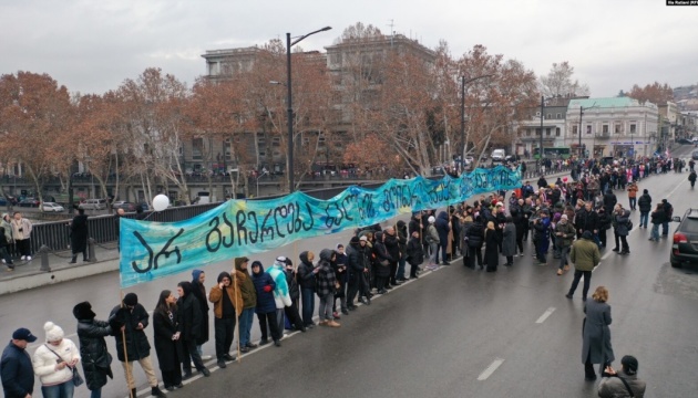 У Грузії проходить масштабна акція «Ланцюг єдності»