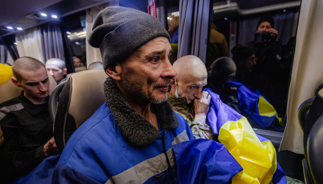 SBU shares exclusive footage of 189 Ukrainians freed from captivity