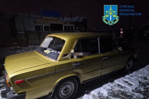 Російський дрон атакував цивільне авто на Сумщині, є загибла і поранений