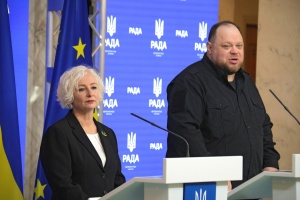 Стефанчук і спікерка сейму Латвії впевнені, що територіальна цілісність України є запорукою стійкого миру