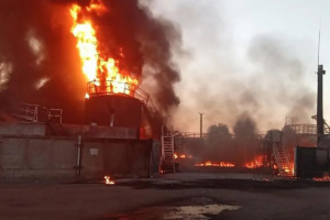 Найбільший НПЗ на півдні Росії зупинив половину потужностей після пожежі