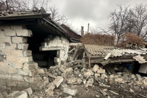 Guerre en Ukraine : Deux personnes blessées dans des bombardements russes sur la région de Donetsk 