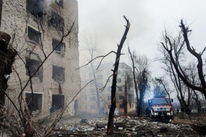 Guerre en Ukraine : Quatre morts et sept blessés dans une frappe russe à Kryvy Rih