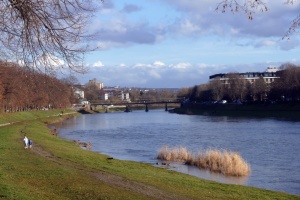 Синоптики обіцяють, що цього тижня буде по-весняному приємно - Україну прогріє до +17°