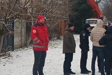Raketenangriff auf Tschernihiw: Ein Toter und sieben Verletzte, Rettungsarbeiten beendet