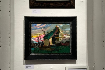 "Knights of Light" exhibit launches in Paris, showcasing works by artists from Ukraine’s Army