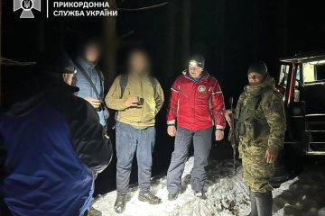 Три доби блукали у Карпатах: поблизу кордону з Румунією врятували ухилянтів