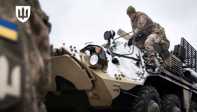 Іноземні компанії зможуть розробляти і модернізувати військову техніку для ЗСУ