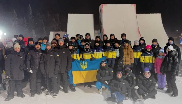 Лижні акробати розпочинають змагальний сезон на Кубку світу