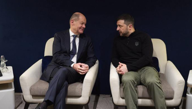 Zelensky, Scholz discuss continued support for Ukraine in Davos
Zelensky, Scholz discuss continued support for Ukraine in Davos
