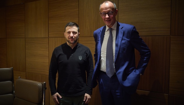 Selenskyj spricht mit Merz über gerechten Frieden für die Ukraine