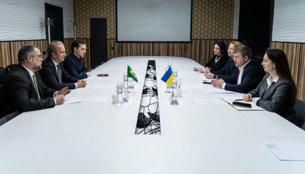 Ucrania y Brasil podrían cooperar en la producción de bioetanol Ucrania y Brasil podrían cooperar en la producción de bioetanol