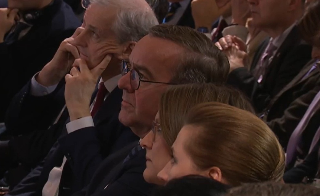 Пісторіус слухає Венса