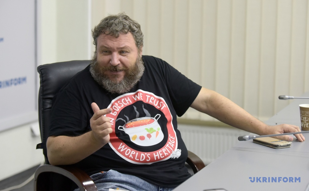 Євген Дикий