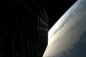 SpaceX дещо знизить висоту супутників Starlink через питання безпеки