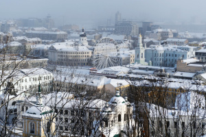 У перший день нового року в Україні подекуди невеликий сніг, уночі - до 16° морозу