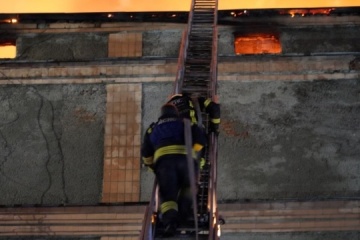 Guerre en Ukraine : Trois incendies déclarés après une attaque de drones sur Tcherkassy 