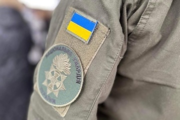 Ukraine's National Guard fighters capture six Russian soldiers in Pokrovsk sector