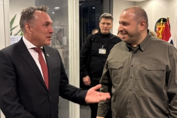 La Norvège fournira à l’Ukraine des moyens de défense aérienne supplémentaires pour près de 107 millions de dollars 