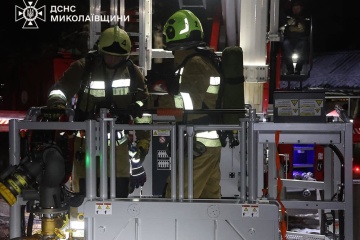 Tropas rusas lanzan un ataque masivo contra Mykoláiv, dejando dañada una instalación de infraestructura crítica 