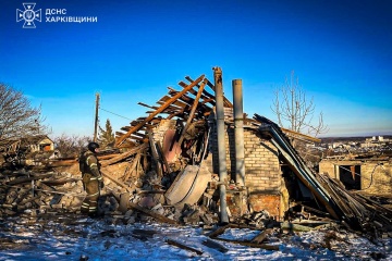 Russen werfen Gleitbombe auf Kupjansk ab, ein Mann getötet