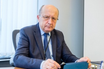 European Commissioner: Elections cannot be part of negotiations as they will strengthen Putin