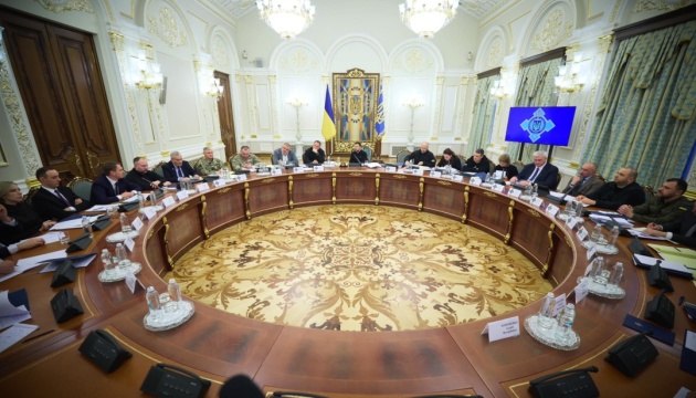 Пропагандисти та тіньовий флот Росії: секретар РНБО розповів про новий пакет санкцій Пропагандисти та тіньовий флот Росії: секретар РНБО розповів про новий пакет санкцій