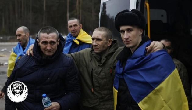 З російського полону загалом вже вдалось повернути 4131 людину -  Коордштаб