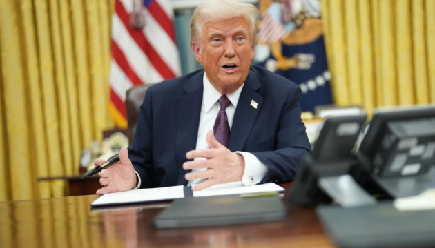 Trump dice que habló con Putin sobre poner fin a la guerra en Ucrania