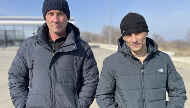 Троє засуджених у справі «першої Бахчисарайської групи» кримських татар вийшли на свободу Троє засуджених у справі «першої Бахчисарайської групи» кримських татар вийшли на свободу