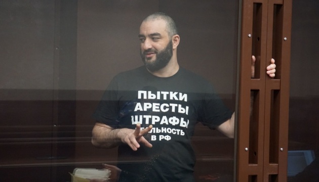 Політвʼязень із Криму Абдулгазієв - у критичному стані