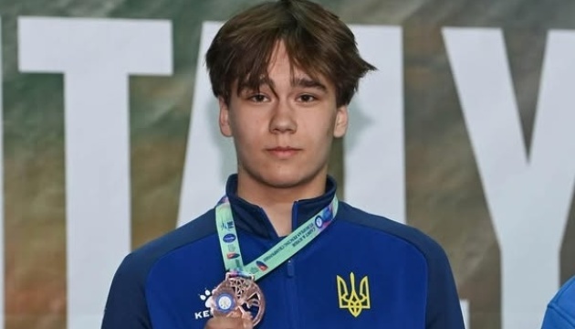 Український шпажист здобув «бронзу» кадетського Євро в Анталії Український шпажист здобув «бронзу» кадетського Євро в Анталії