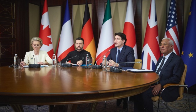 В Евіані стартує саміт G7, у вівторок лідери обговорять українське питання за участю Зеленського