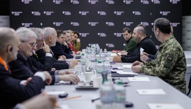 Ukraine's defense minister, 'United for Ukraine' delegation discuss key defense needs Ukraine's defense minister, 'United for Ukraine' delegation discuss key defense needs