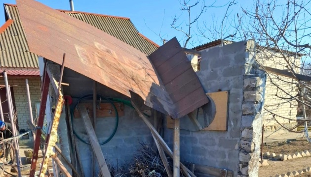 На Херсонщині минулої доби через російські удари одна людина загинула і восьмеро поранені На Херсонщині минулої доби через російські удари одна людина загинула і восьмеро поранені