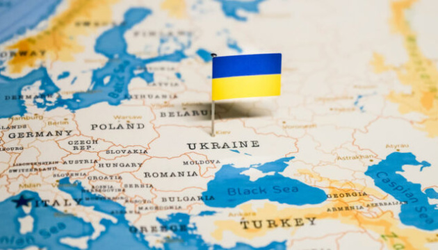 Держава чи територія: як Україні втримати цілісність і суверенність