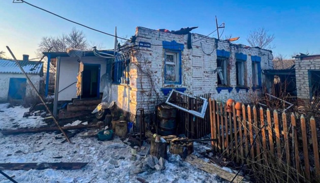 Росіяни атакували дроном село у Куп’янському районі - загорівся будинок Росіяни атакували дроном село у Куп’янському районі - загорівся будинок
