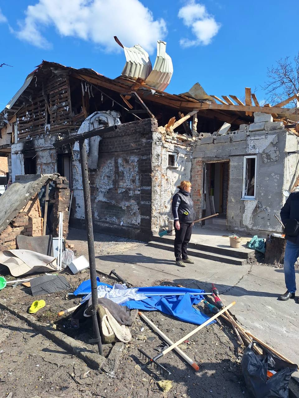 El peaje de lesión en Kropyvnytskyi aumenta a 14, casi 90 casas dañadas