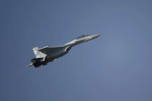Російські винищувачі у квітні перехопили літак ВПС Британії над Чорним морем