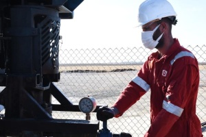 Нафта подешевшала після злету цін до двотижневих максимумів напередодні