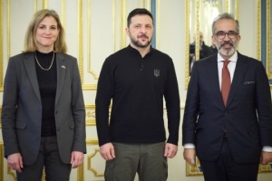 Zełenski rozmawiał o odbudowie infrastruktury energetycznej z ministrami spraw zagranicznych Austrii i Portugalii