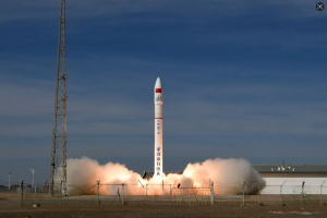 Китай запустив у космос вісім нових супутників