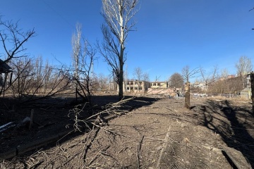 Russen werfen fünf Fliegerbomben auf Kostjantyniwka ab, vier Verletzte