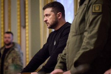 Протягом тижня росія випустила по Україні понад 1000 КАБів та ударних дронів - Зеленський