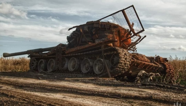Ukraine’s forces destroy Russian weaponry, personnel in Luhansk region with FPV drones Ukraine’s forces destroy Russian weaponry, personnel in Luhansk region with FPV drones