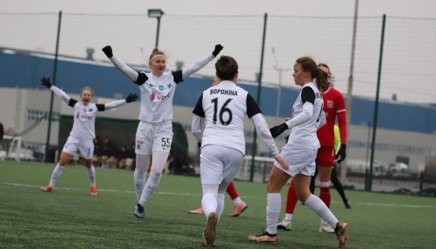 Футболістки «Колоса» вийшли до півфіналу Кубка України Футболістки «Колоса» вийшли до півфіналу Кубка України
