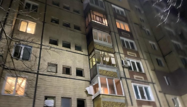 Атака дронів на Кривий Ріг: постраждала жінка, пошкоджені підприємство і медзаклад Атака дронів на Кривий Ріг: постраждала жінка, пошкоджені підприємство і медзаклад